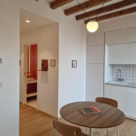 Lejlighed Camparino Apartment, 10 Min From The Duomo, Milano